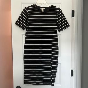 T-shirt striped dress